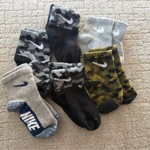 Nike toddler socks 1-2 yr